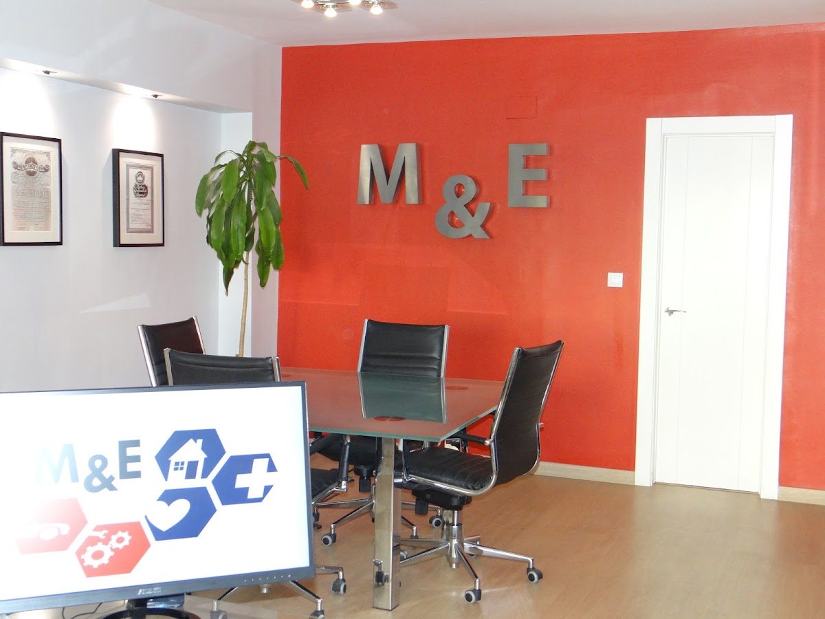 AXA Oficina Seguros Mario y Eugenio Asociados (Málaga)