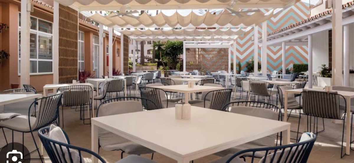Azura Restaurant Los Amigos Beach Club