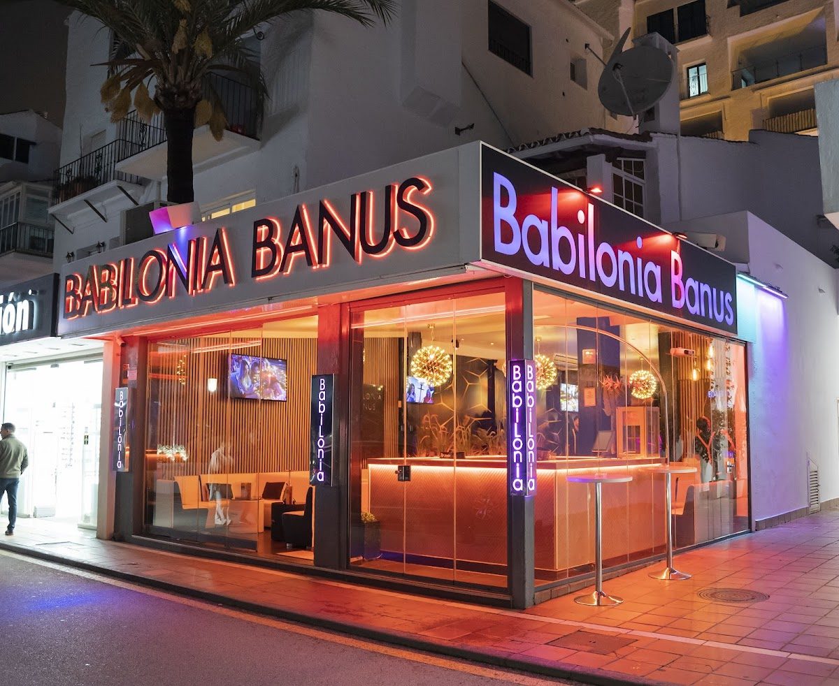 Babilonia Banús