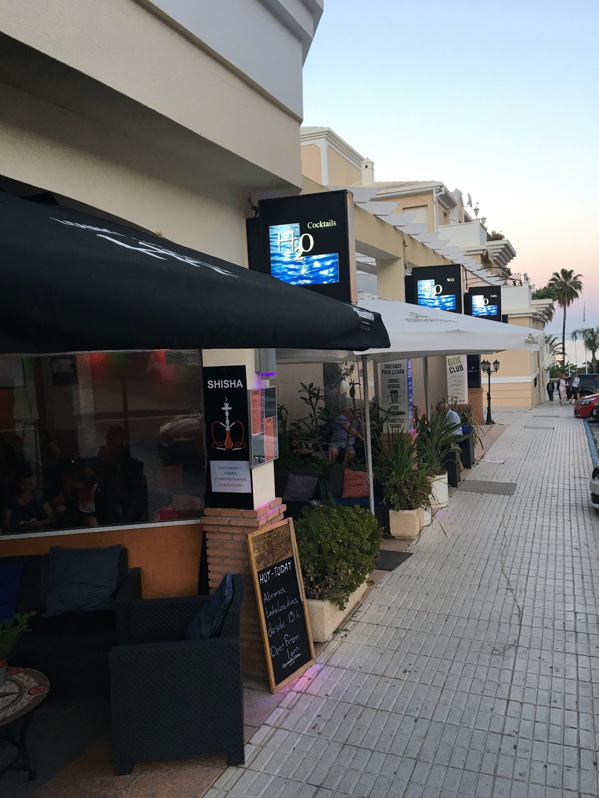 BAR H20
