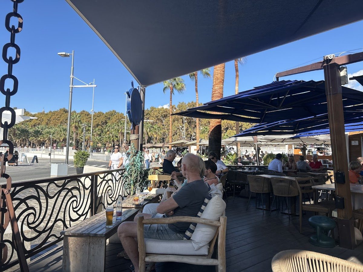 Barlovento Tragos y Bocados