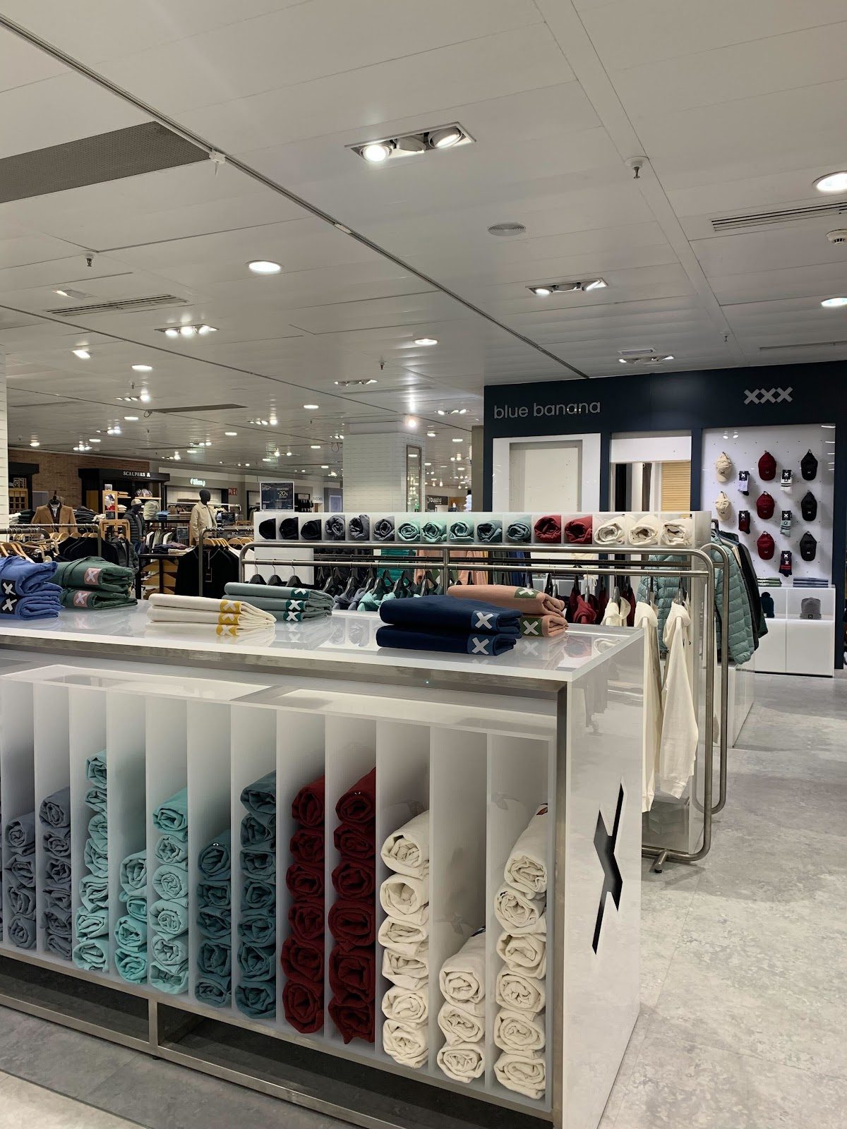Blue Banana Brand - ECI Marbella