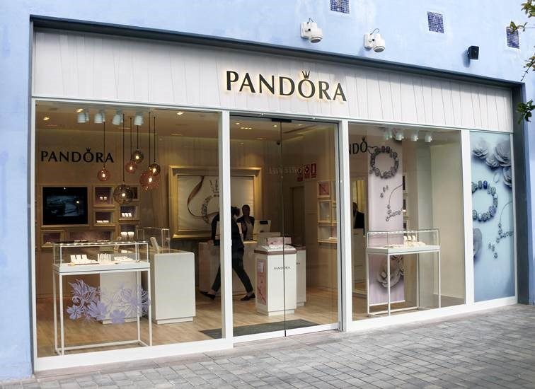 Boutique PANDORA