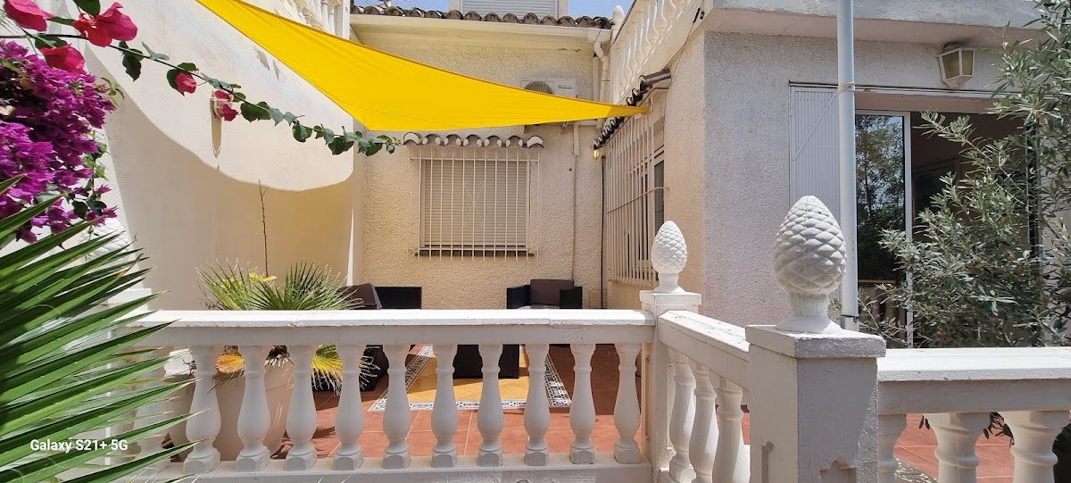 Casa Roberto, Guest House