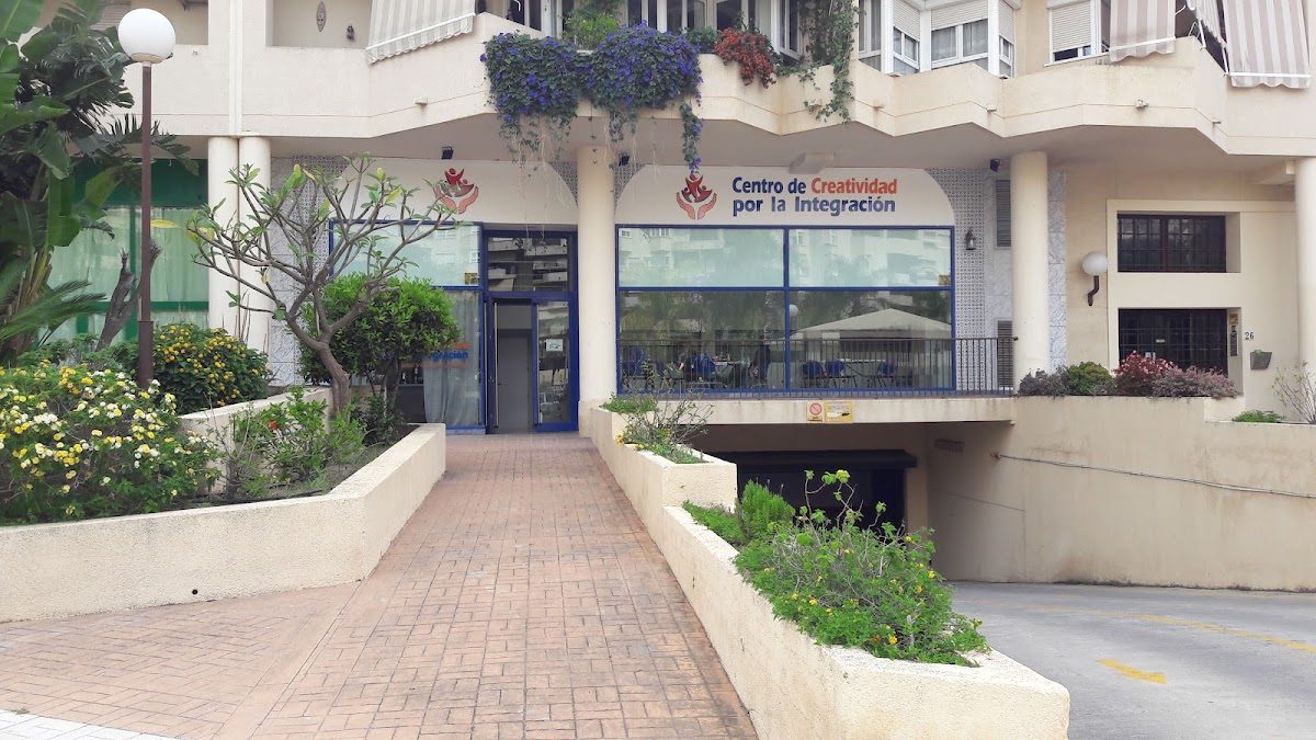 Centro de Creatividad Por La Integración
