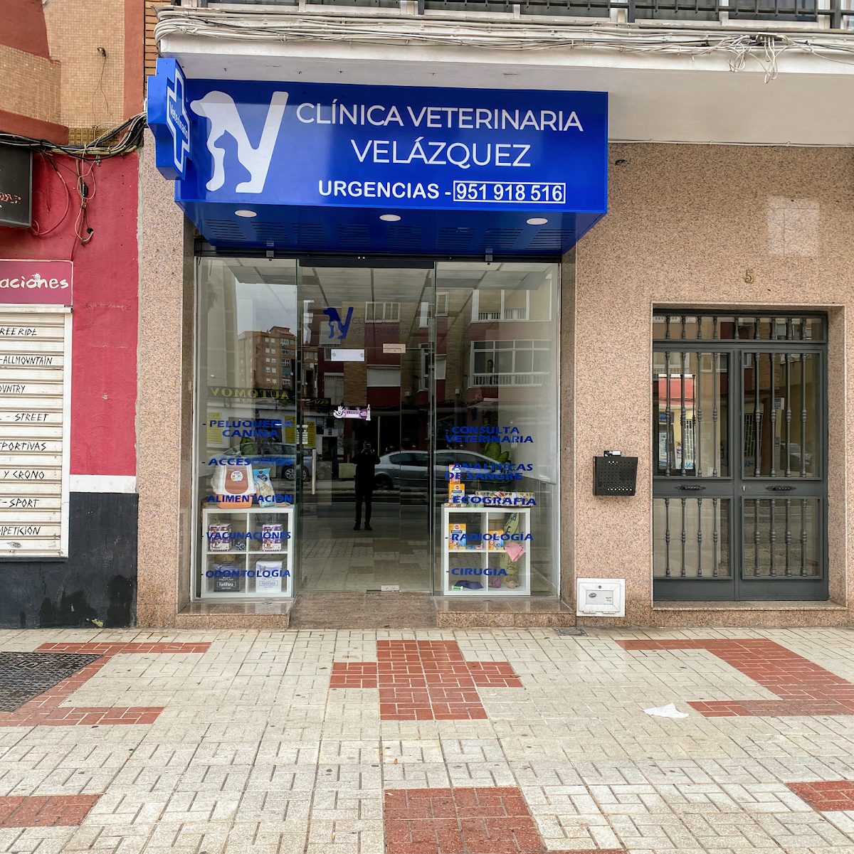 Clínica Veterinaria Velazquez (Málaga)
