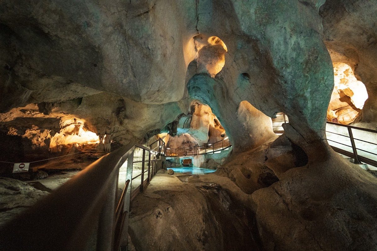 Cueva del Tesoro