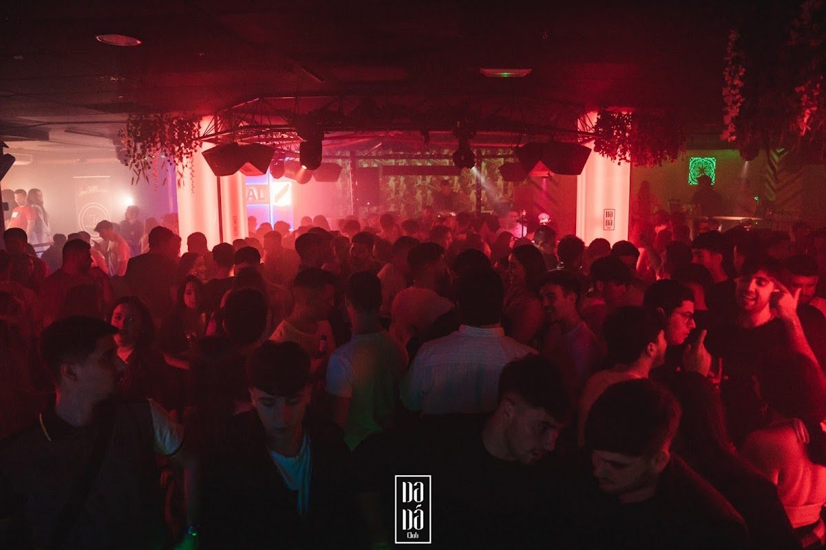 Dadá Club