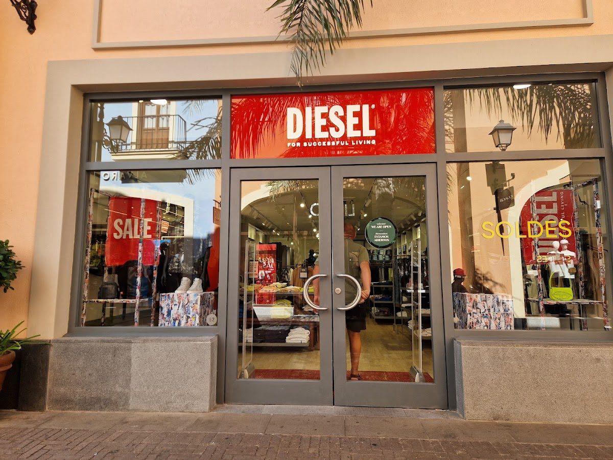 DIESEL OUTLET MALAGA