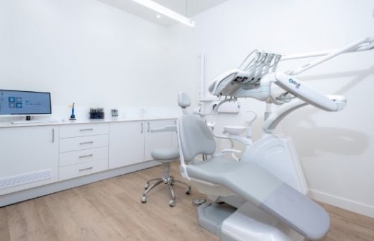 Dra. Marian Ortiz Cordero, Dentista