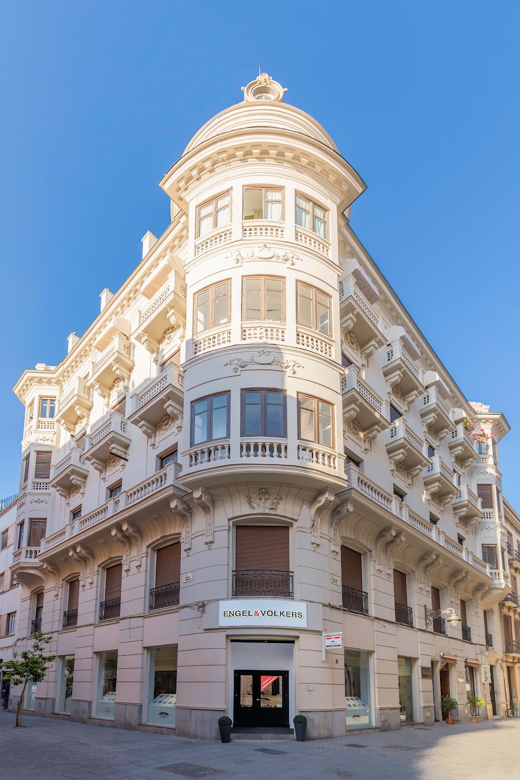 Engel & Völkers Inmobiliaria en Málaga. Finest Real estate