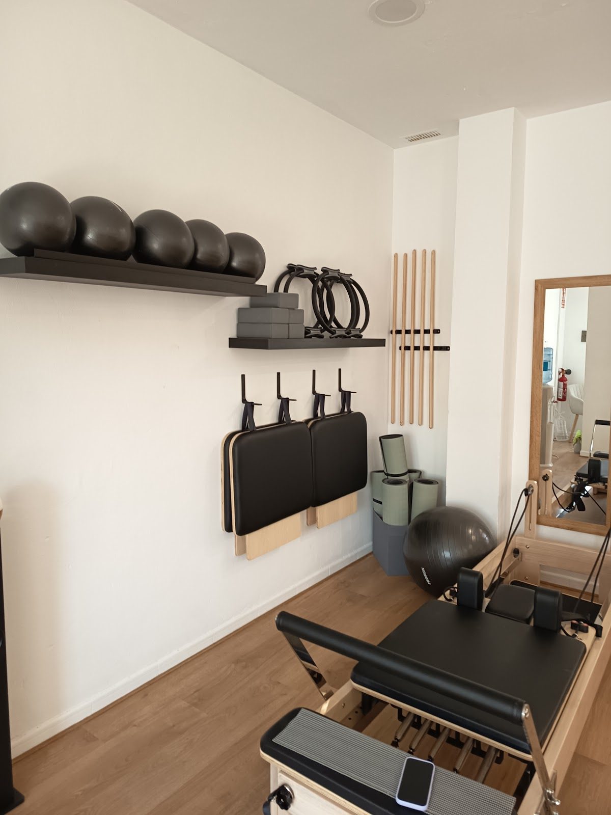 Estudio 16 Pilates reformer