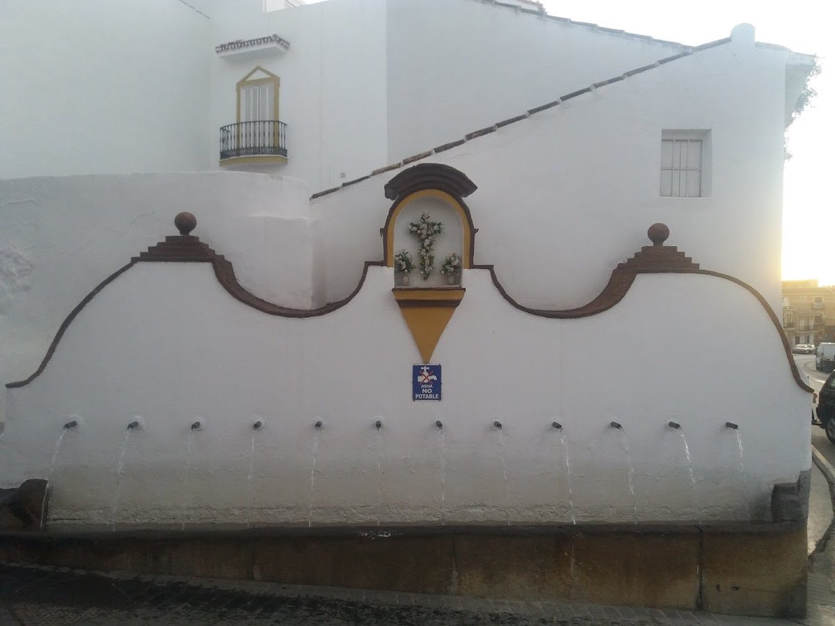 Fuente Lucena o Fuente de los Doce Caños