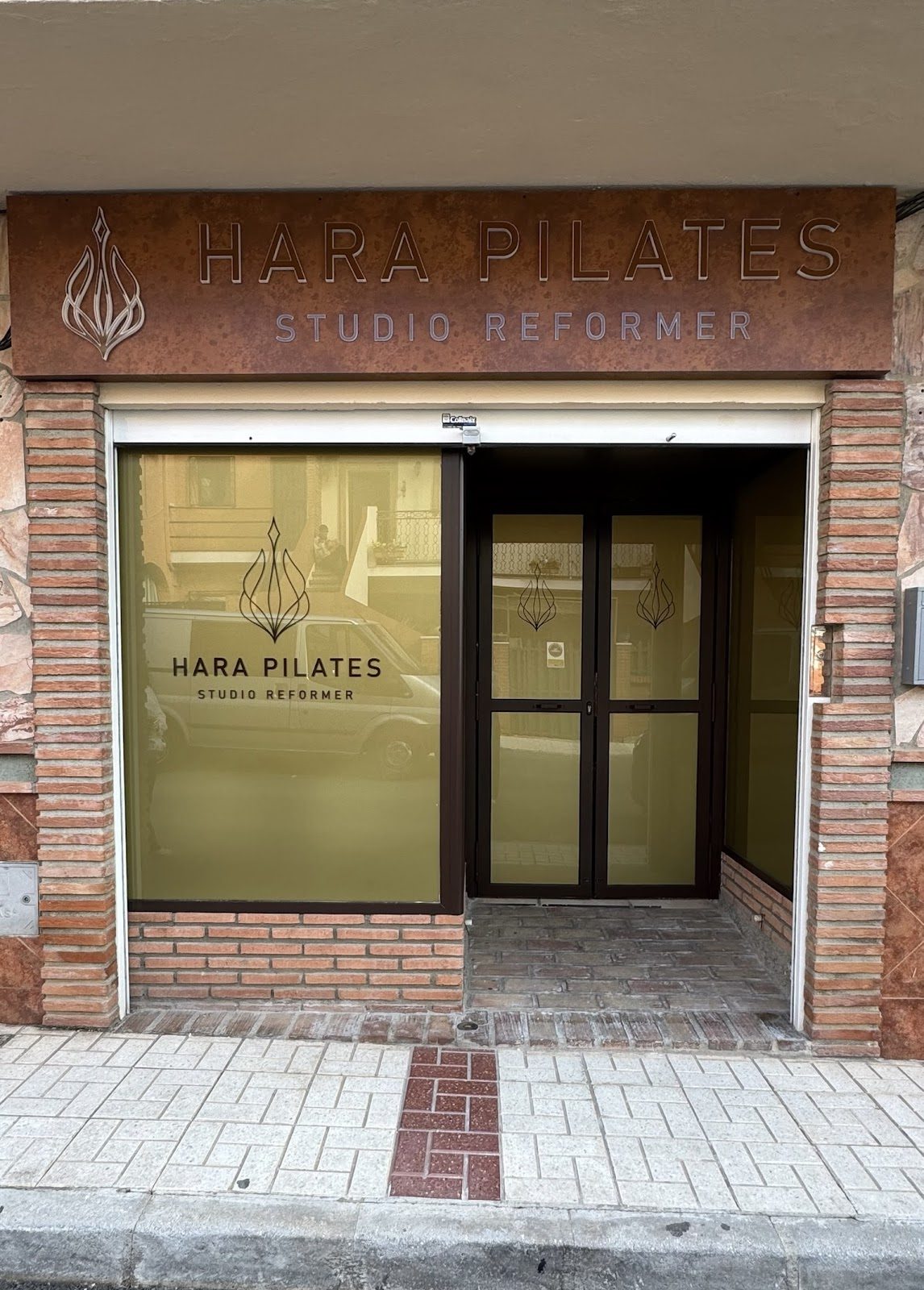 Hara Pilates Studio Reformer