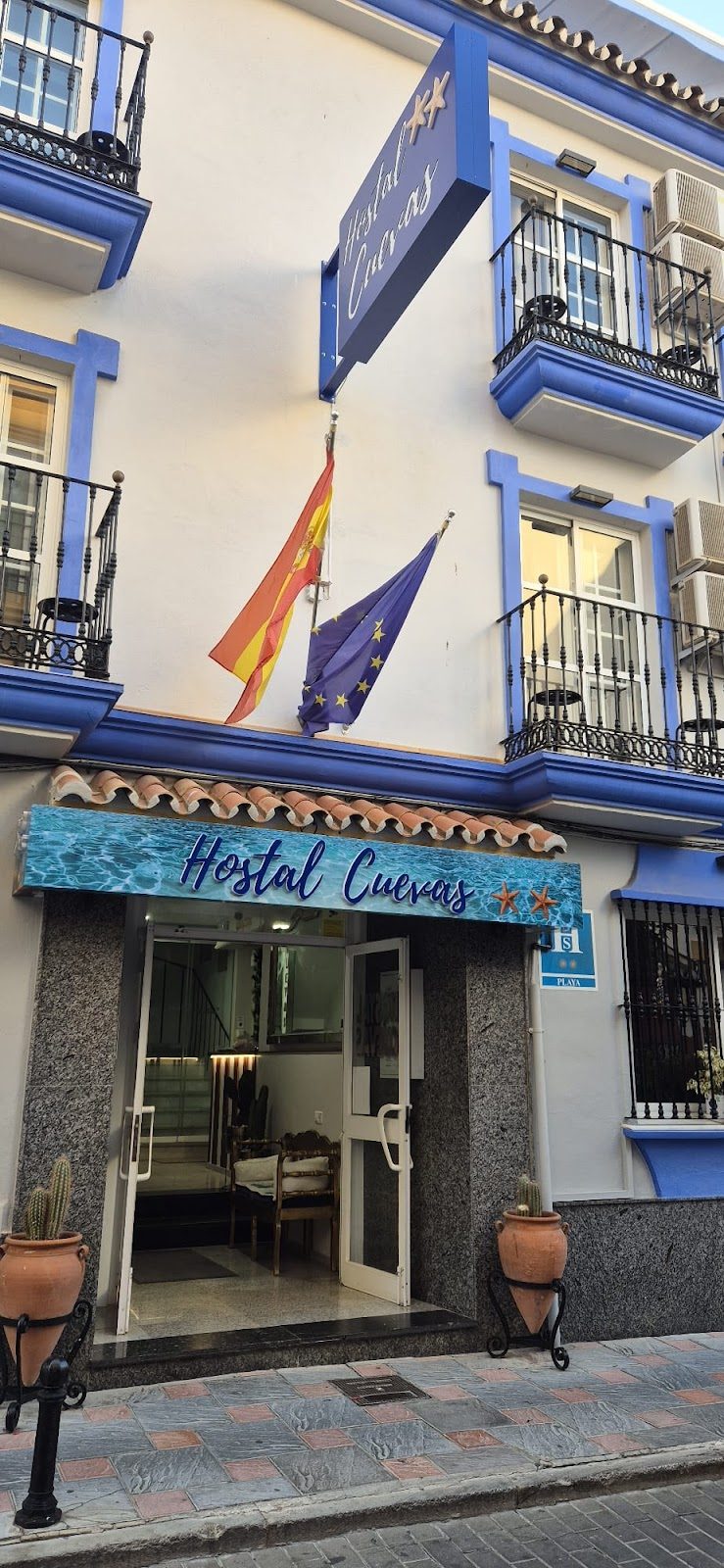 Hostal Cuevas