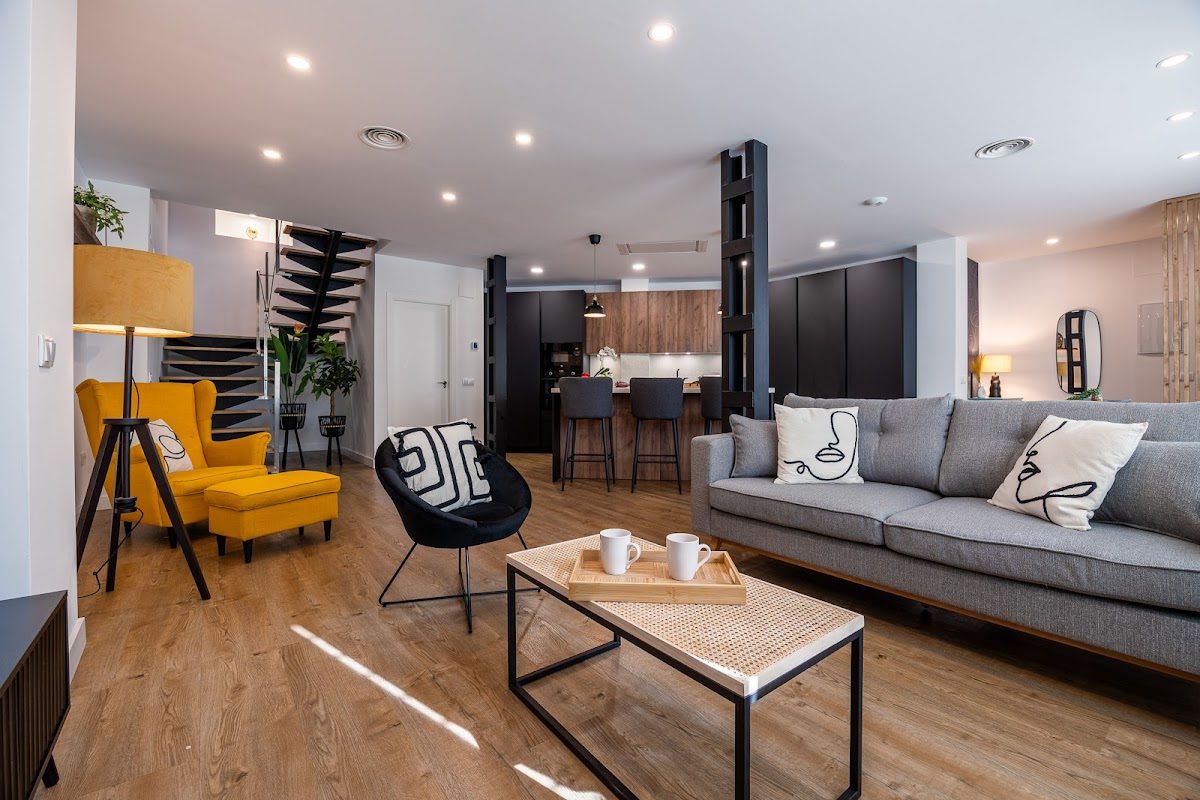 Huespeding | Apartamentos turísticos y flex-living en Málaga