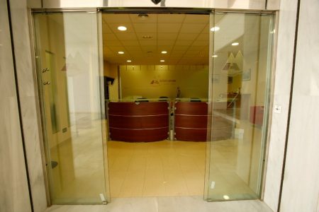 Iglesias & Associates - English-Speaking Lawyers