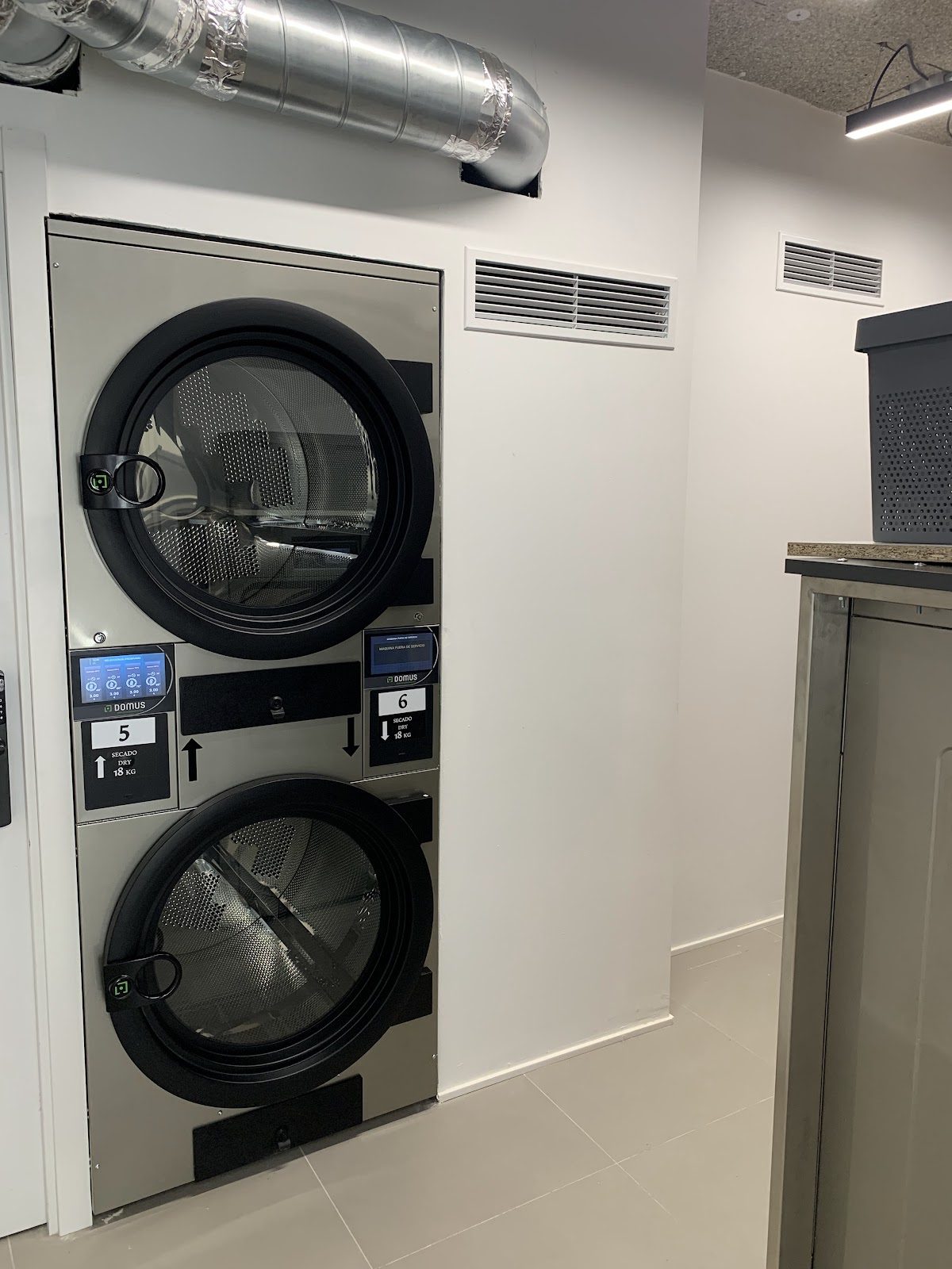 Laundry - Lockers