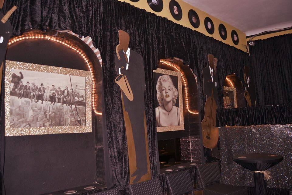 Legends Showbar