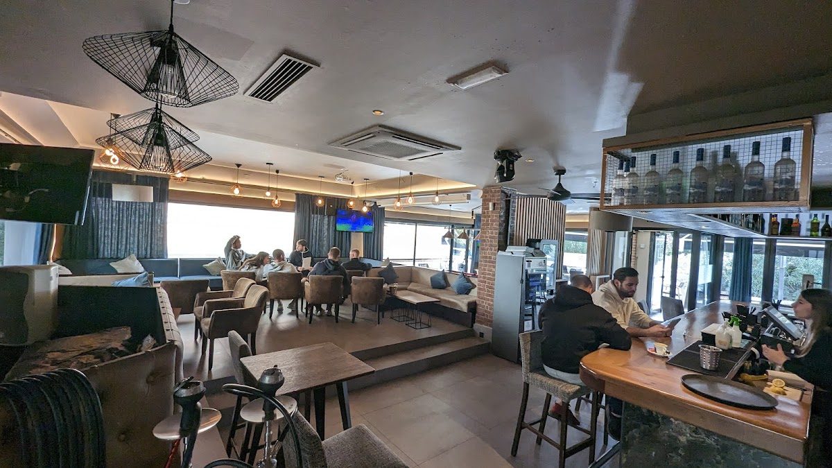 Living Room Bar