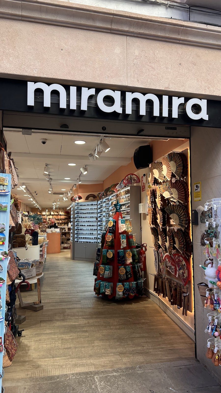 Miramira