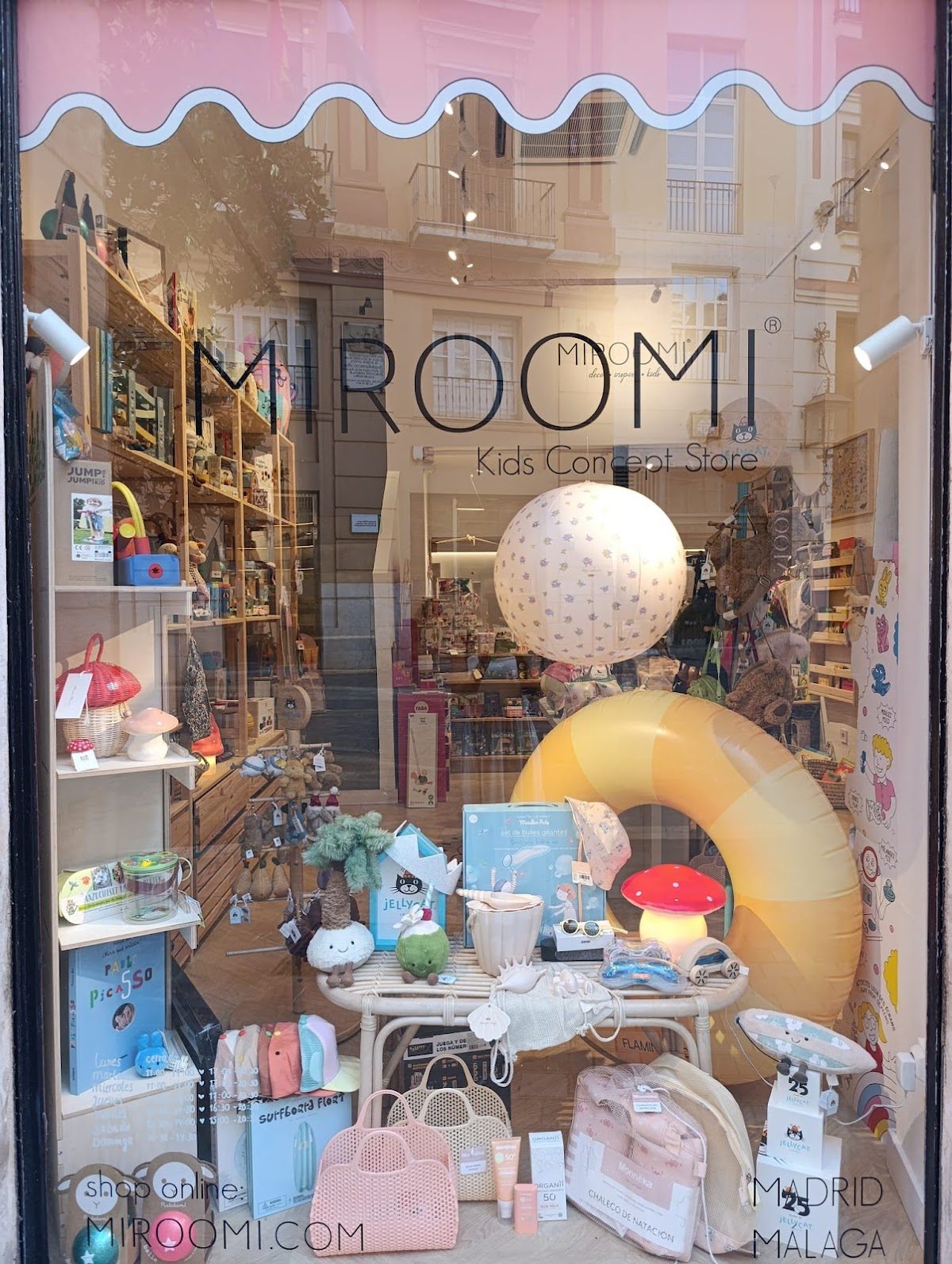 MIROOMI