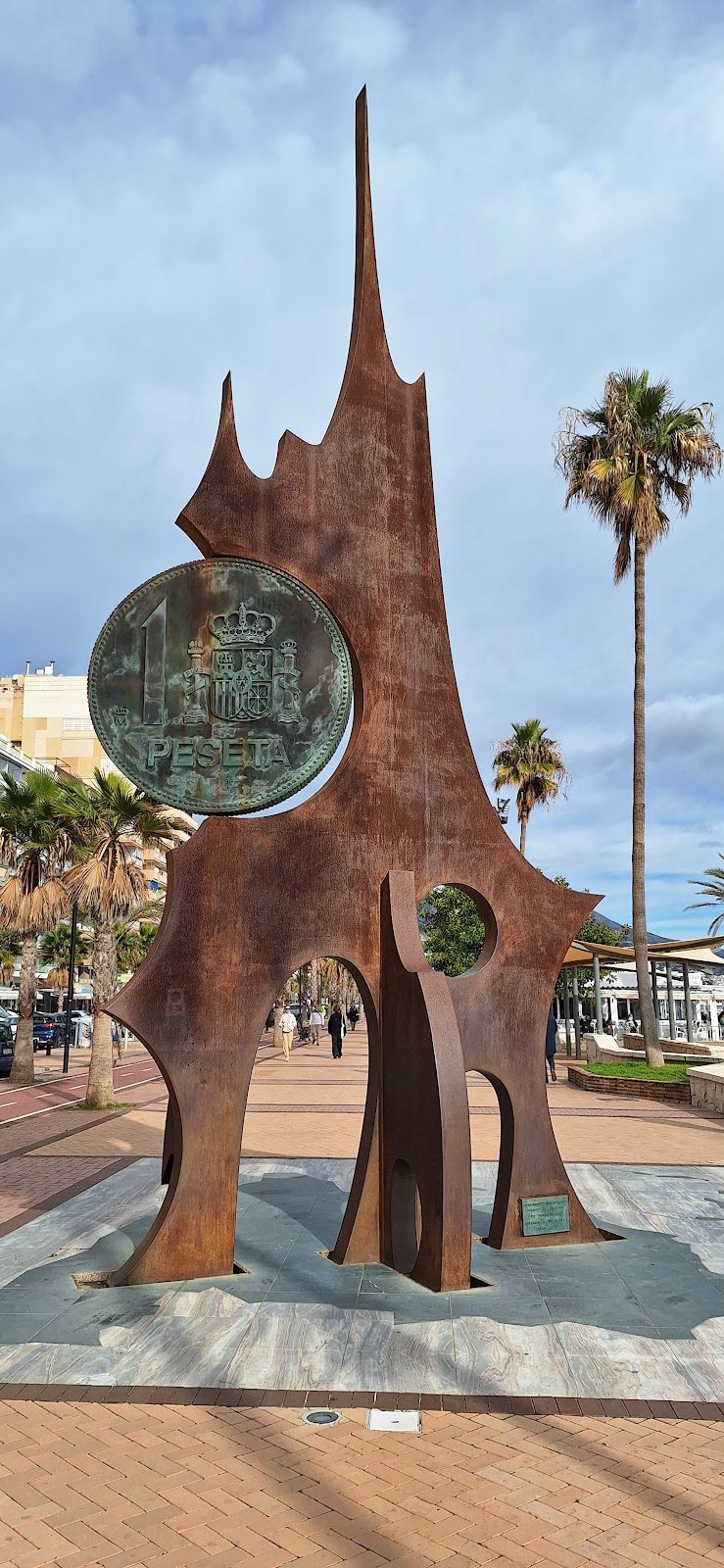 Monumento a La Peseta (Fuengirola)
