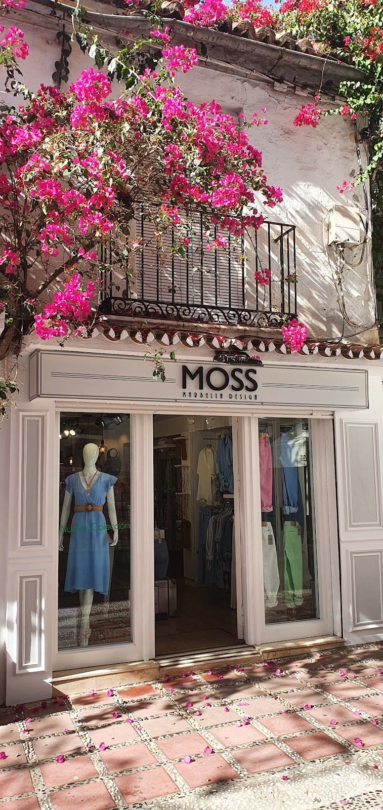 MOSS