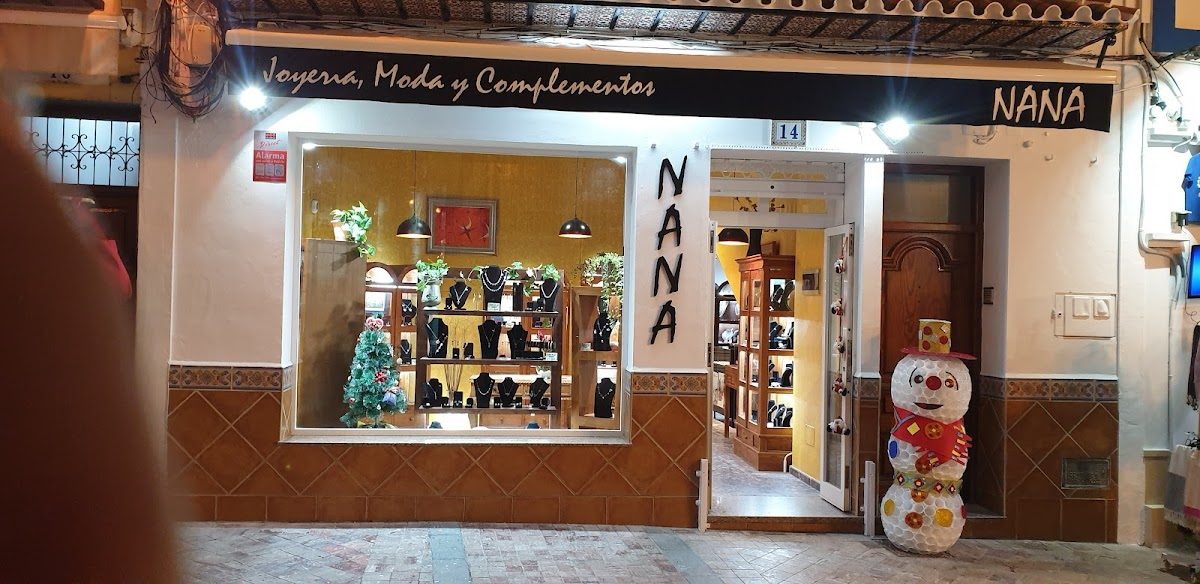 NANA -NERJA- MÁLAGA