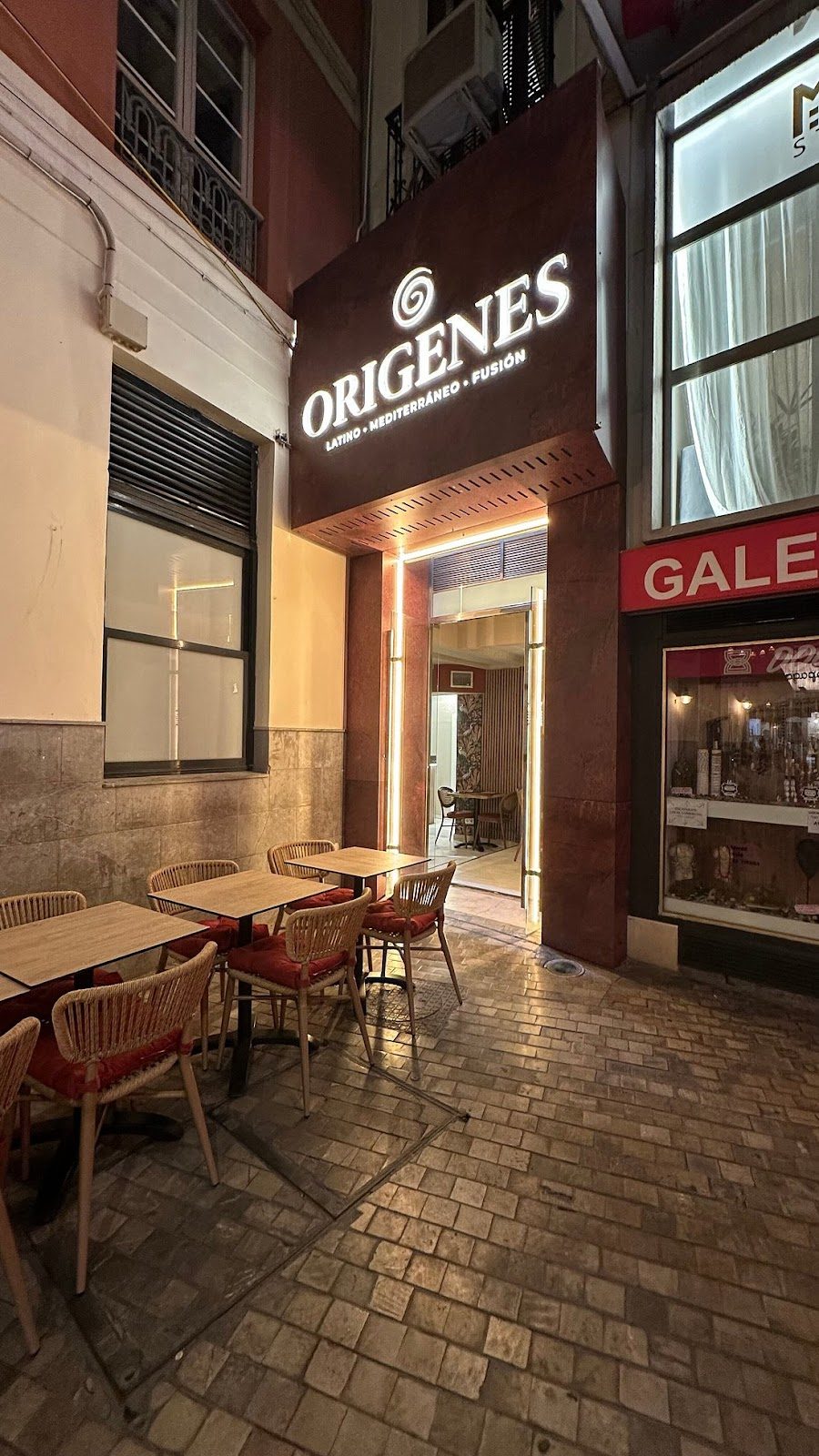 Origenes - Comida Latina con Fusión mediterranea
