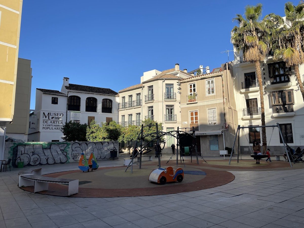 Parque Infantil Plaza Enrique Garcia-Herrera