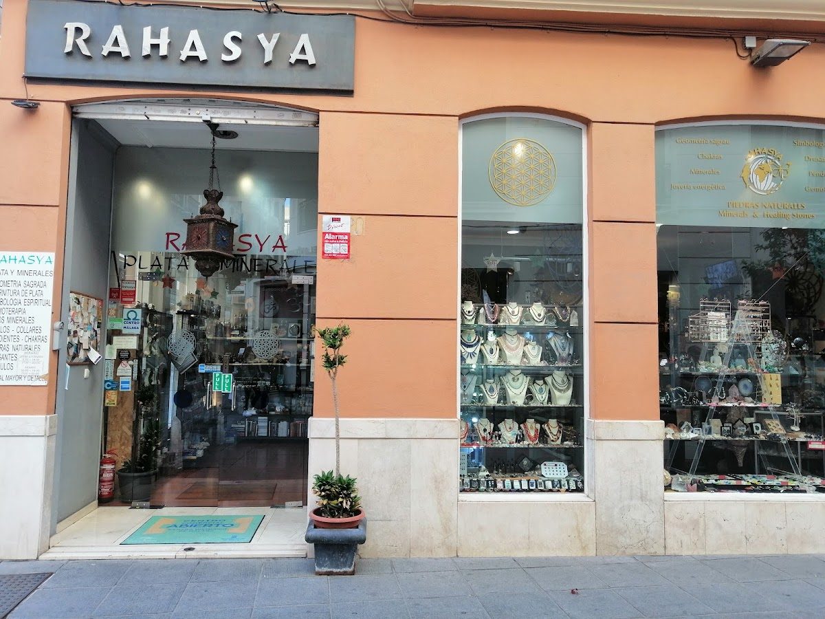 Rahasya Minerales