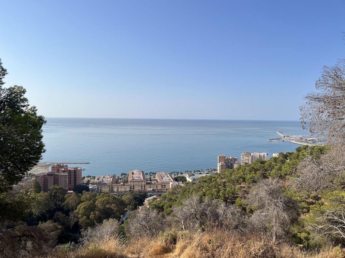 Sendero al Mirador de la Costa