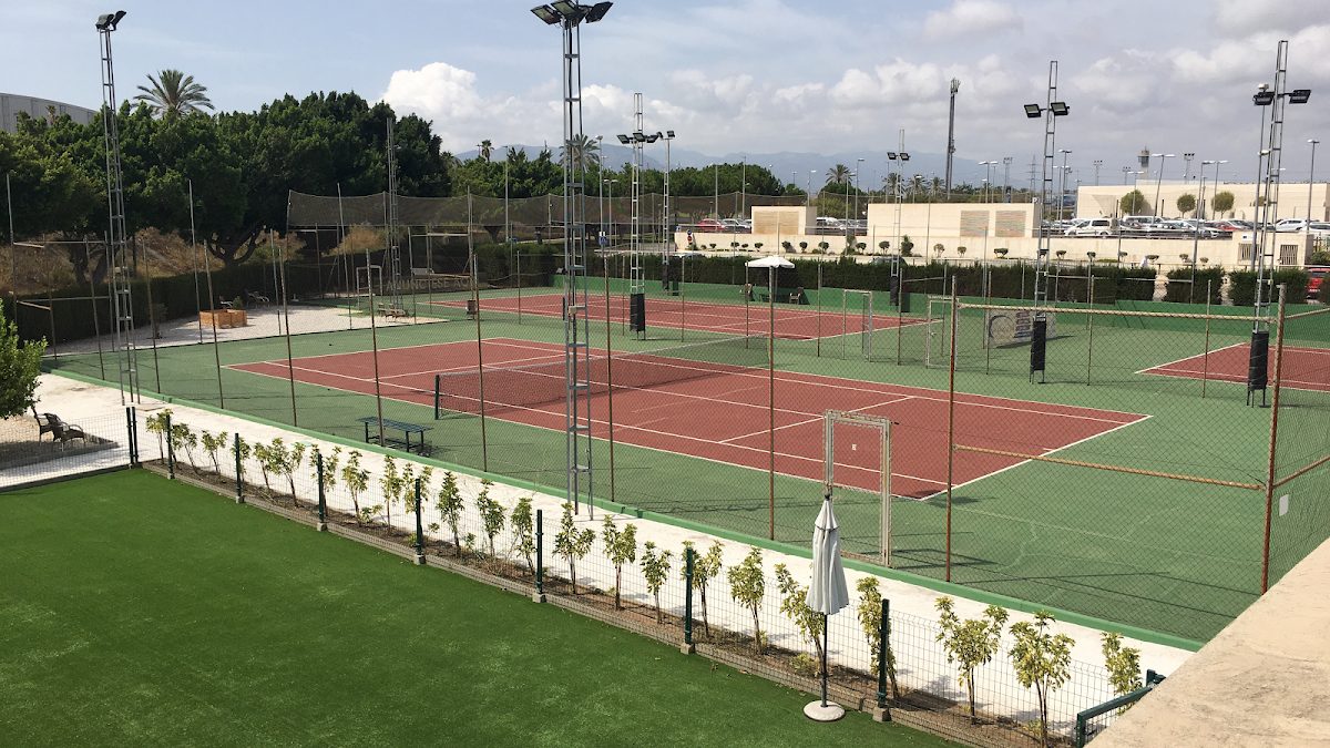 Sports center Cortijo Alto