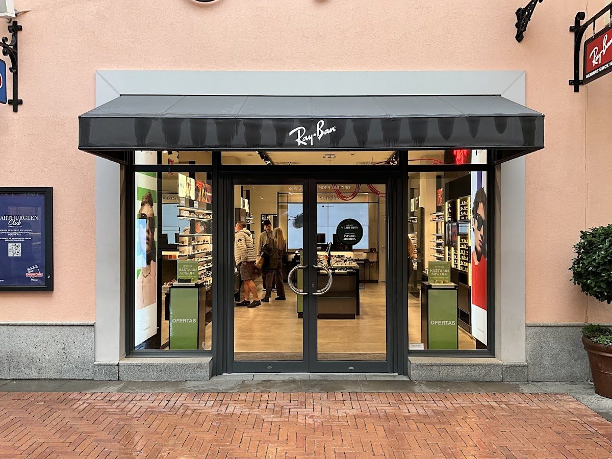 Sunglass Hut Designer Outlet Málaga