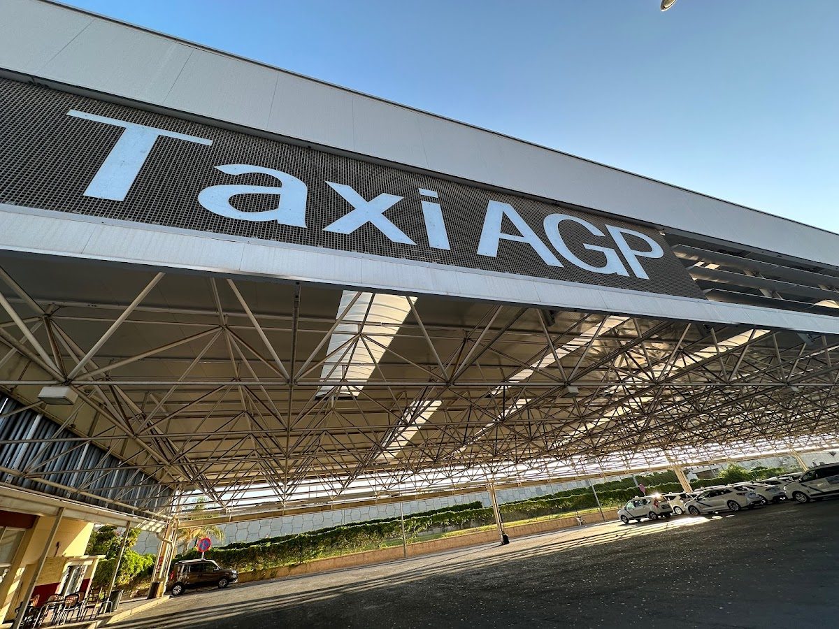 Taxi Málaga MOVEinmalagataxi | Aeropuerto