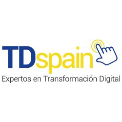 Logo of TDspain featuring a hand icon and the text "Expertos en Transformación Digital" in blue and yellow.