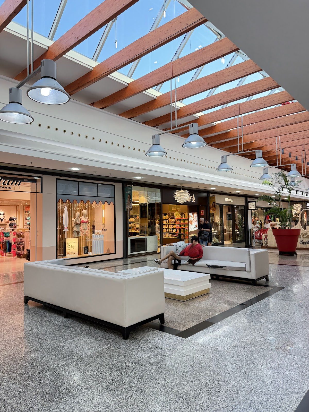 The Canada Shopping Mall