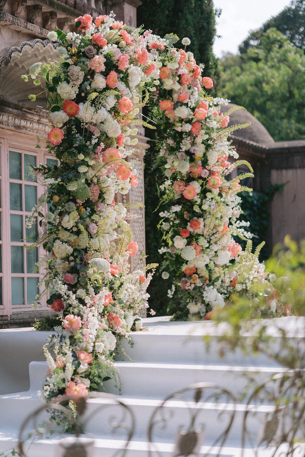 Unique Floral Styling & Event Design -Roberto Silvosa