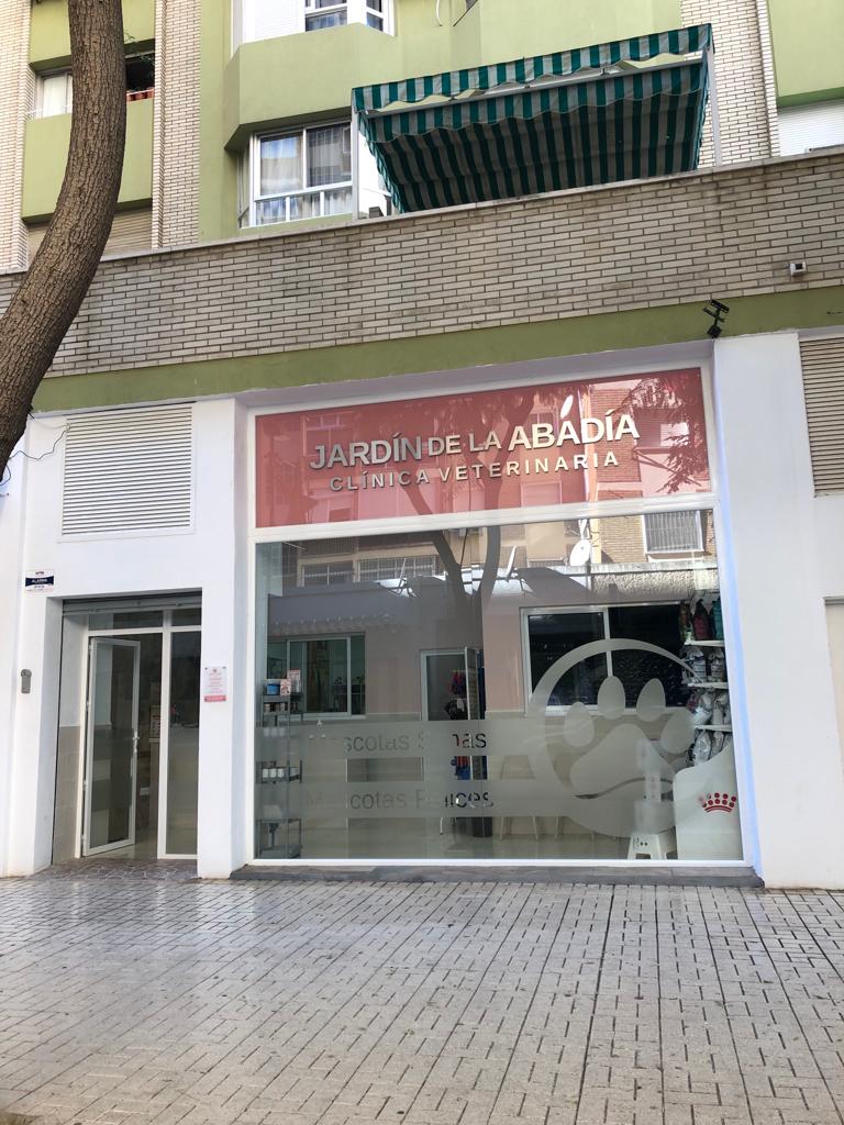 Clínica Veterinaria Jardín de la Abadía