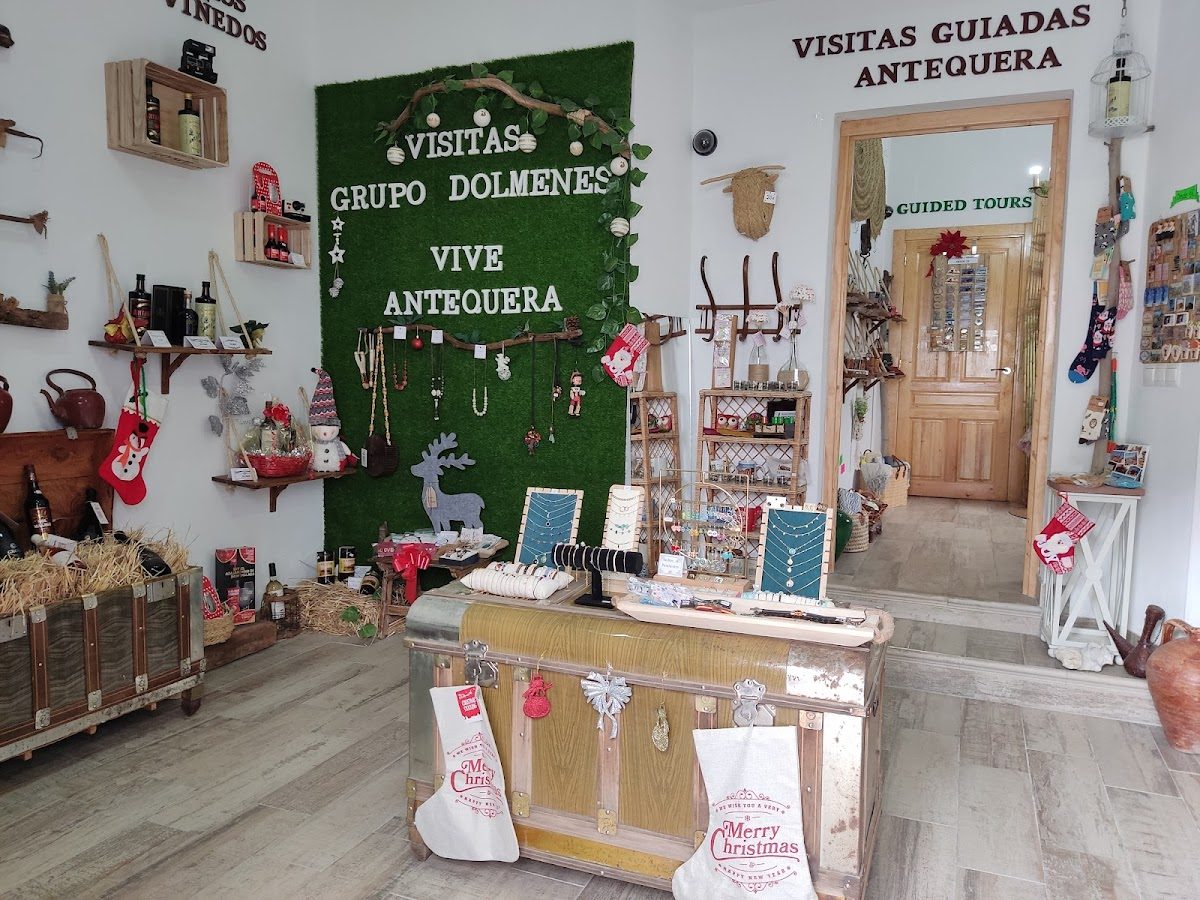 Visitas Guiadas en Antequera - Grupo Dolmenes