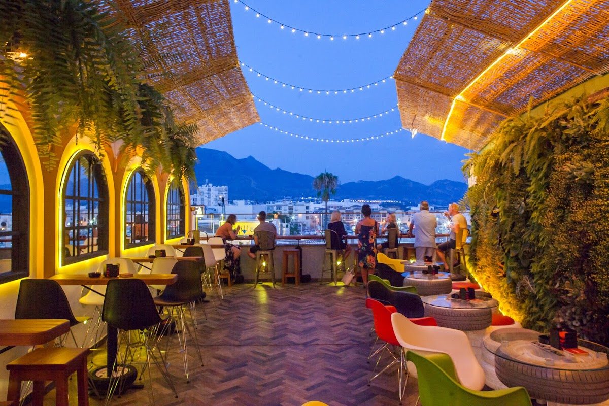 VOLK´S BAR SEVILLANO